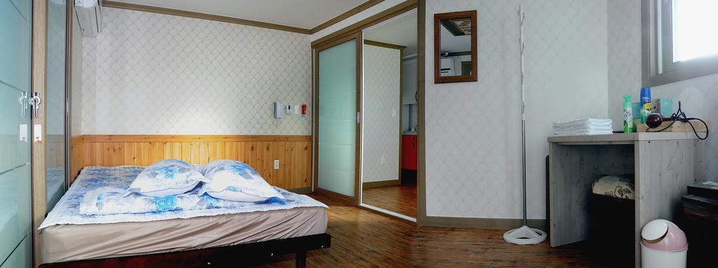 The 1St Andong Hostel Екстер'єр фото